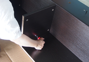 ワーキングベンチの組み立て