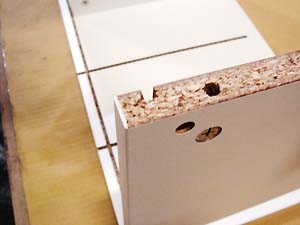 モジュラーシューズラックの組み立て