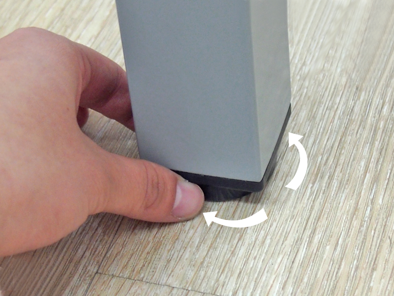 ATシリーズミーティングテーブルの組み立て