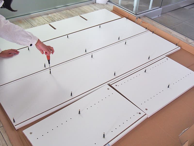 プリーマⅡ 木製格子型シェルフ4列2段の組み立て