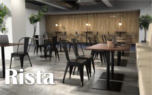 リスタカフェテーブル