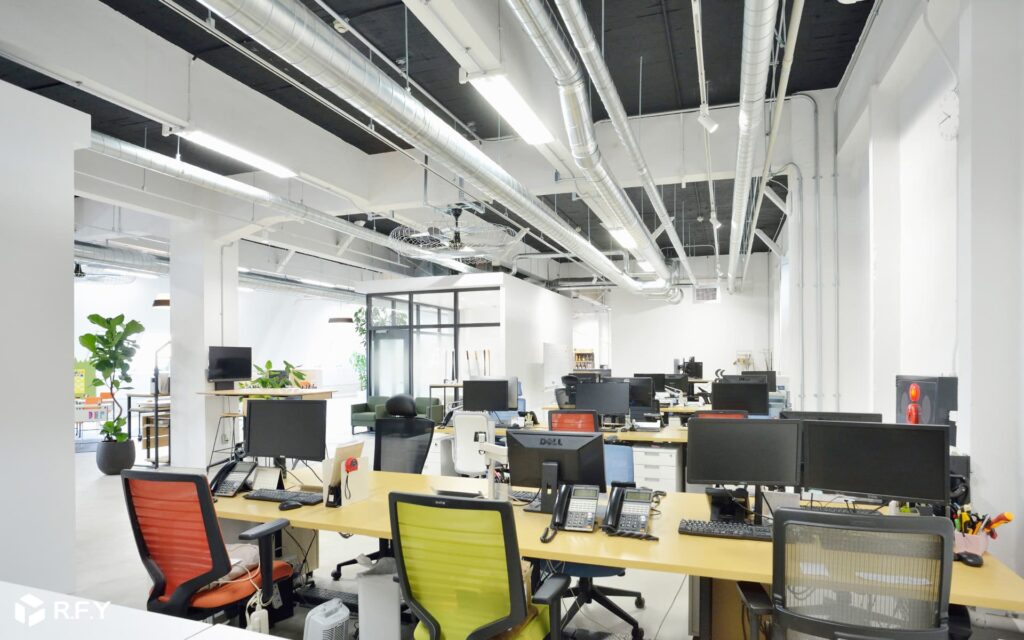 R.F.Y東京オフィスのバーチャル背景